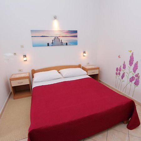 Room And Apartment Lea Rovinj Exterior foto