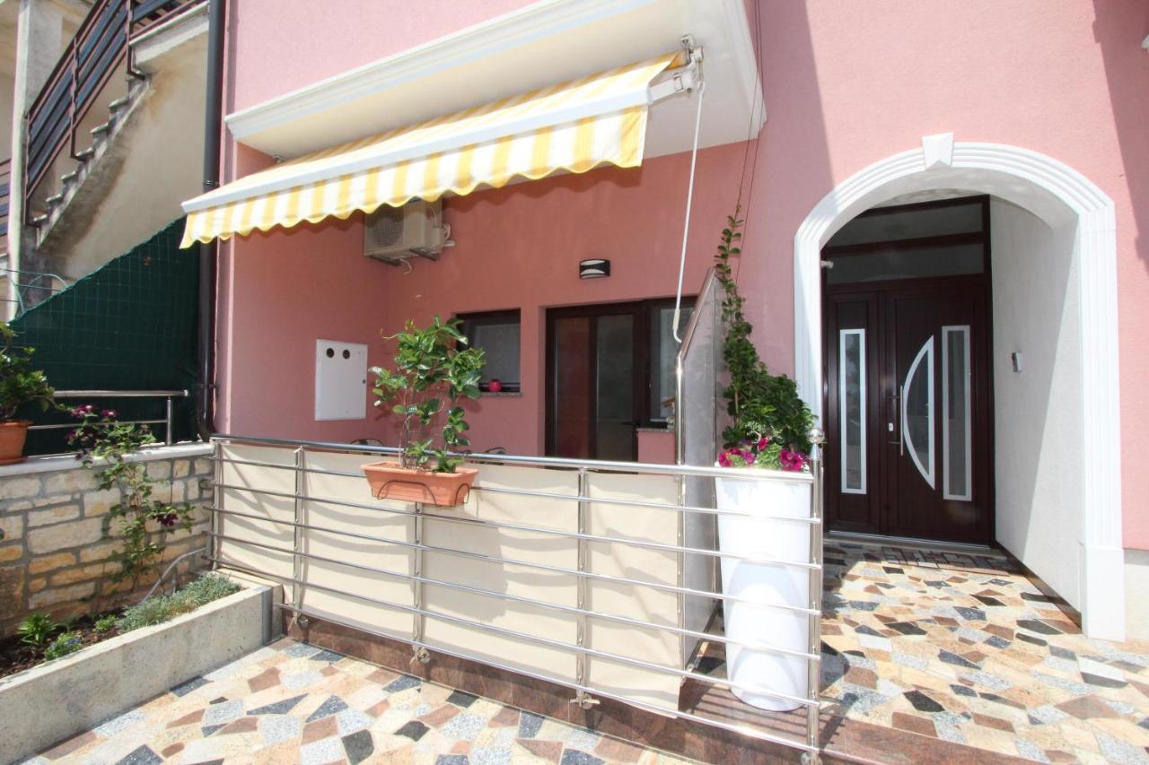 Room And Apartment Lea Rovinj Exterior foto