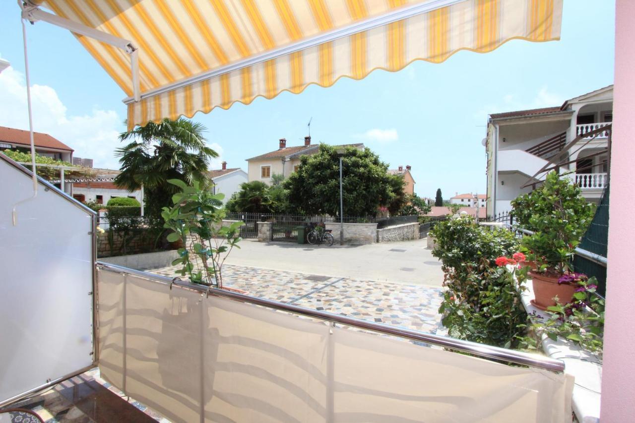 Room And Apartment Lea Rovinj Exterior foto